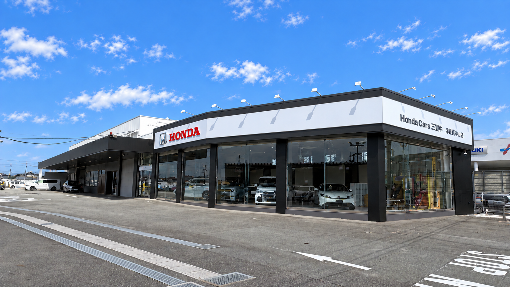 Honda Cars 三重中 津栗真中山店の新店舗外観